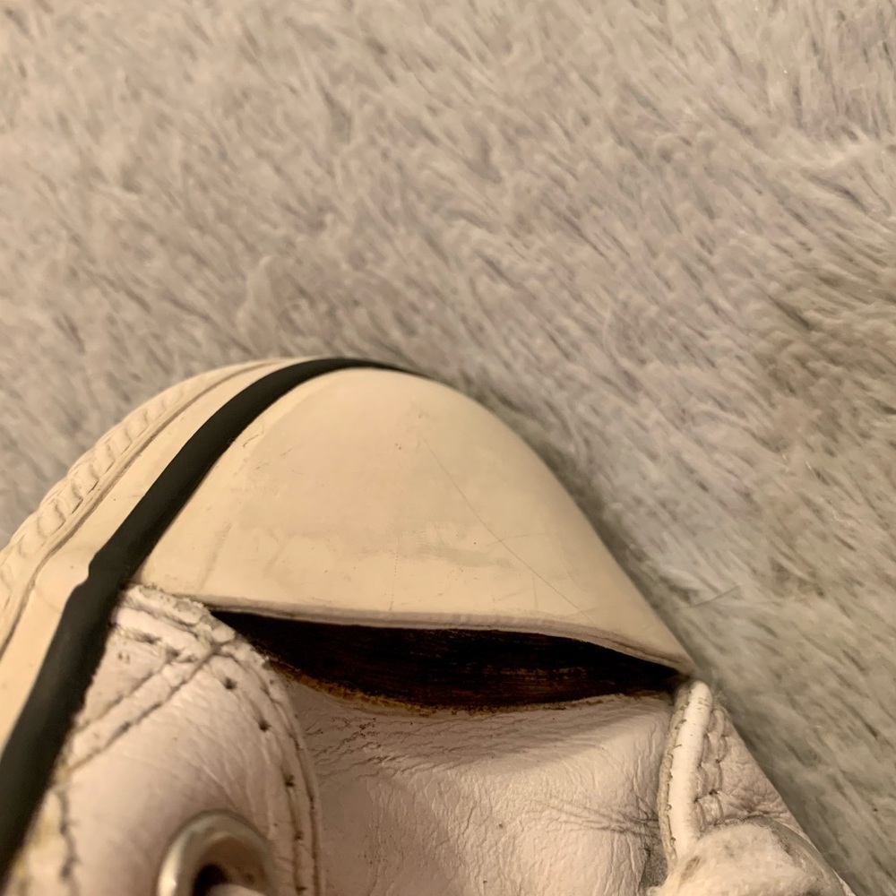 All Star Chuck Taylor Leather Converse Unisex Women’s 6 - Picture 10 of 11